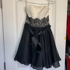 La Belle strapless dress